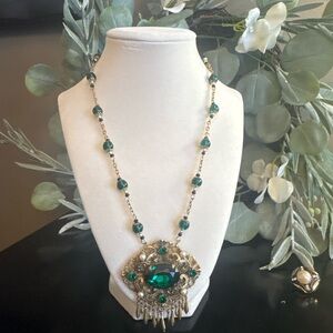 Vintage Emerald Green Rhinestone Statement Necklace